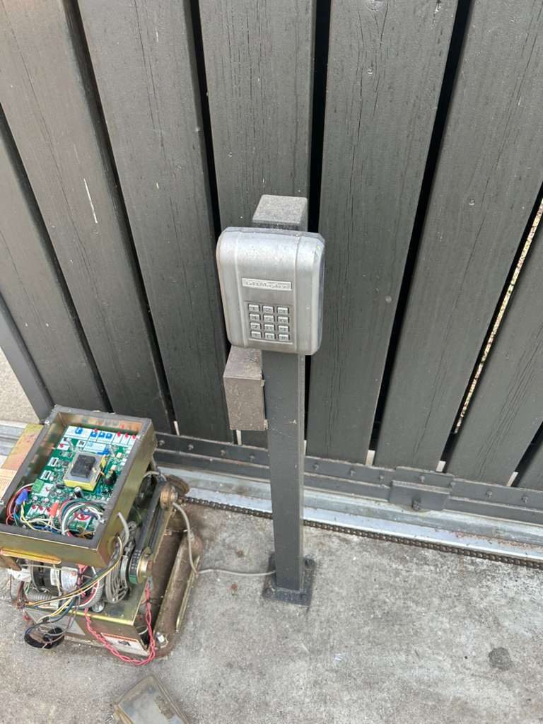 Gate Access Control in Mid-City, CA | Mega Gate Repair Hollywood
